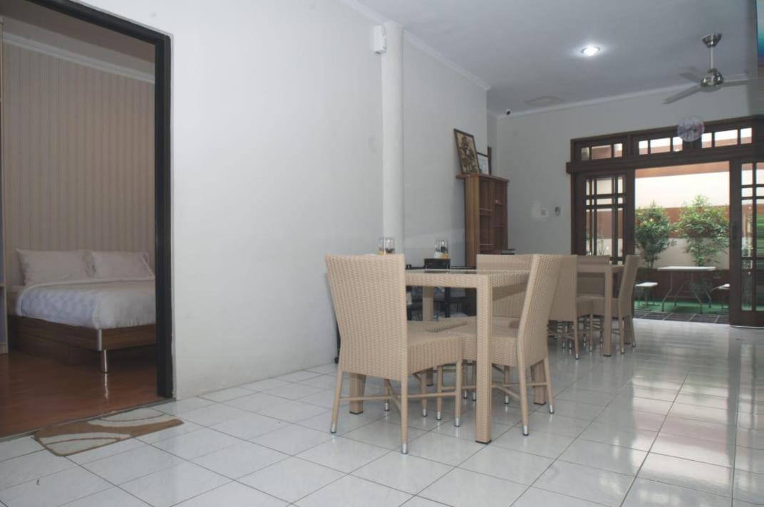 Omah Sastro 2 Wisma tamu 3*